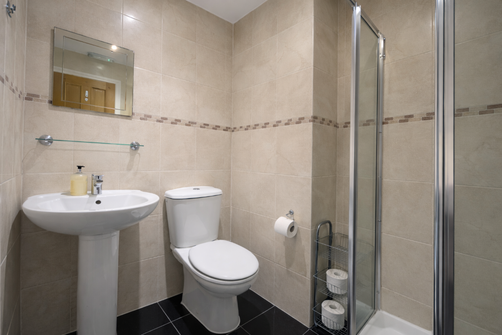 3 bedroom flat for rent