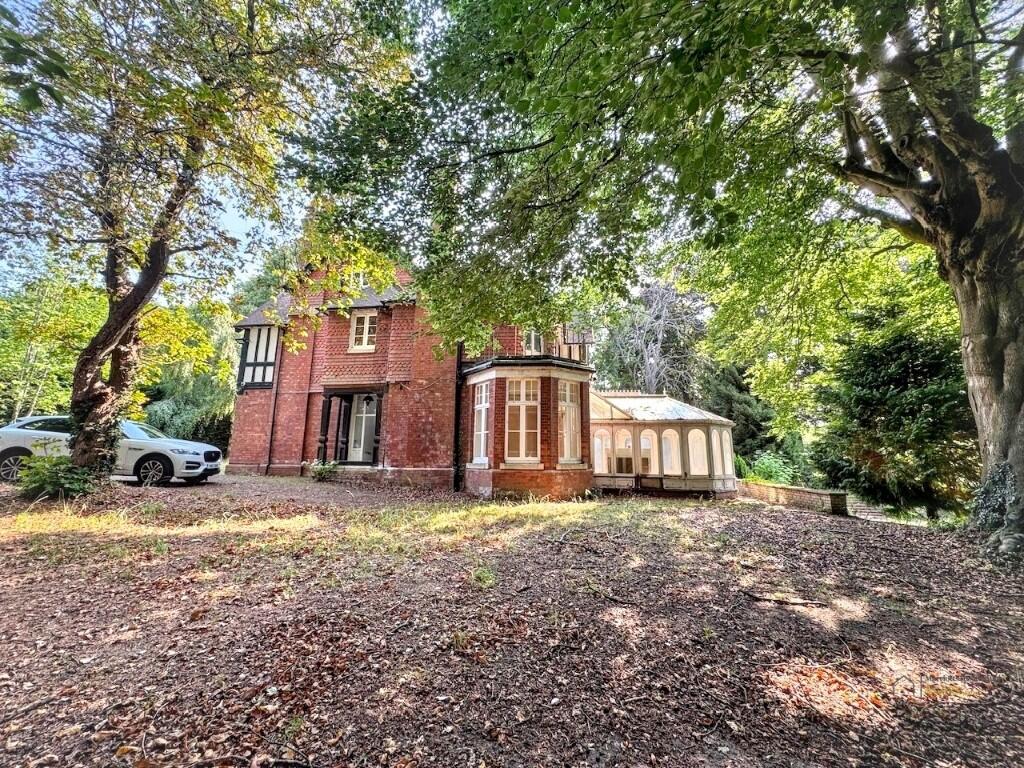 Main image of property: Westlecot Road