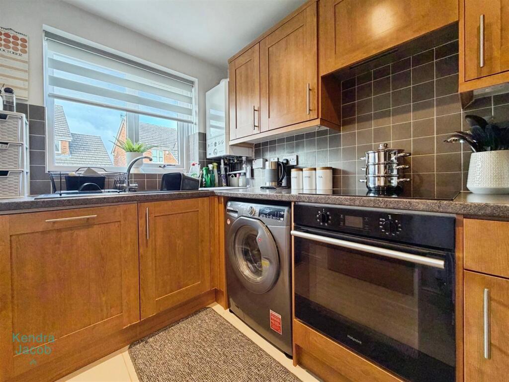 House in Bassetlaw, Worksop - View 2
