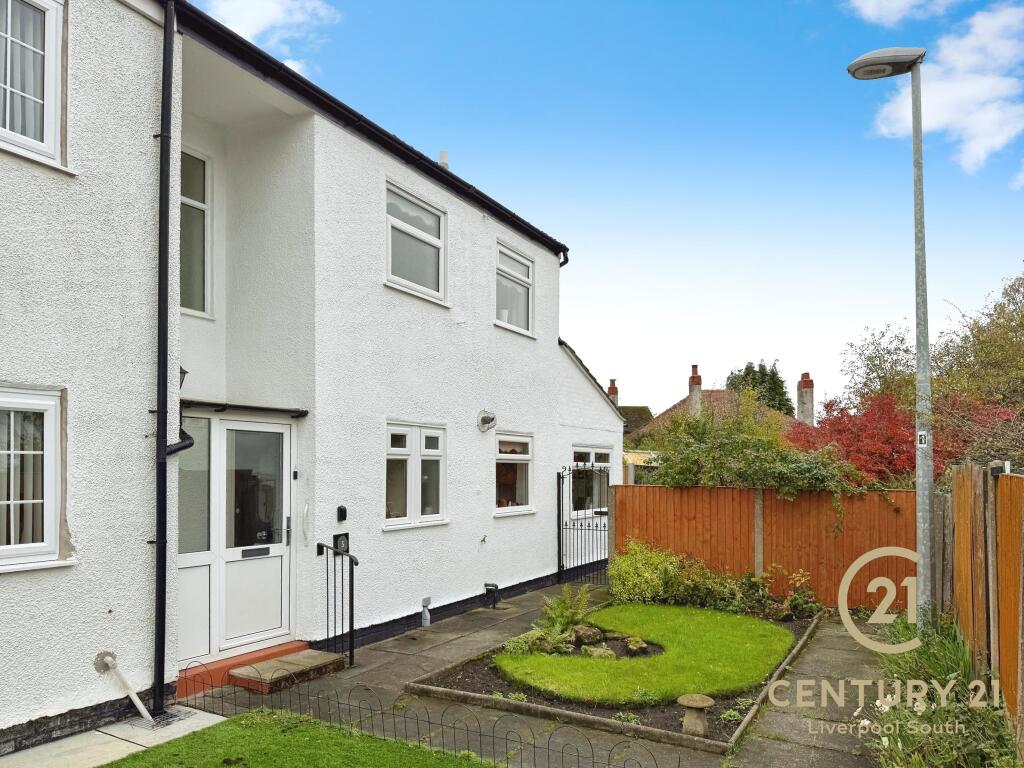 3-bed terraced on Turton Close, Hale Village, Liverpool, L24, £225,000