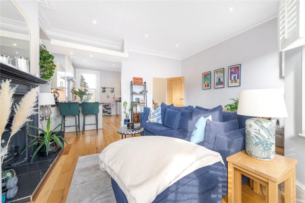 Main image of property: East Dulwich Grove, East Dulwich, London, SE22