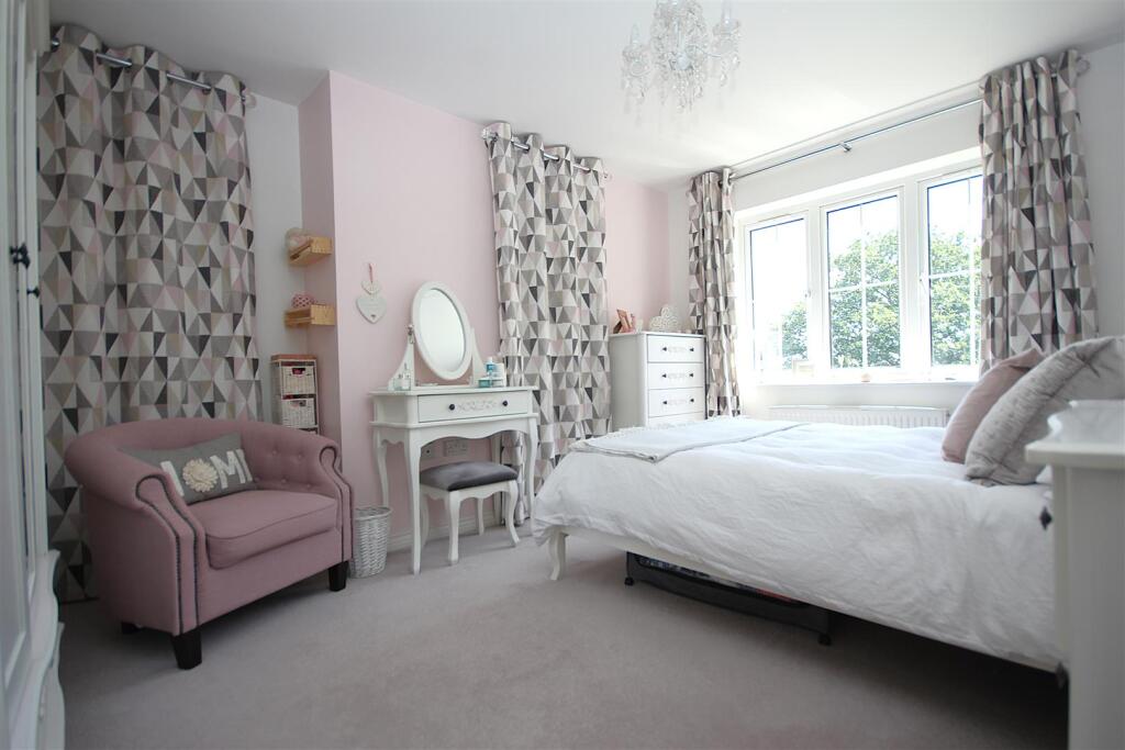 Coleridge Drive, Whiteley - View 5