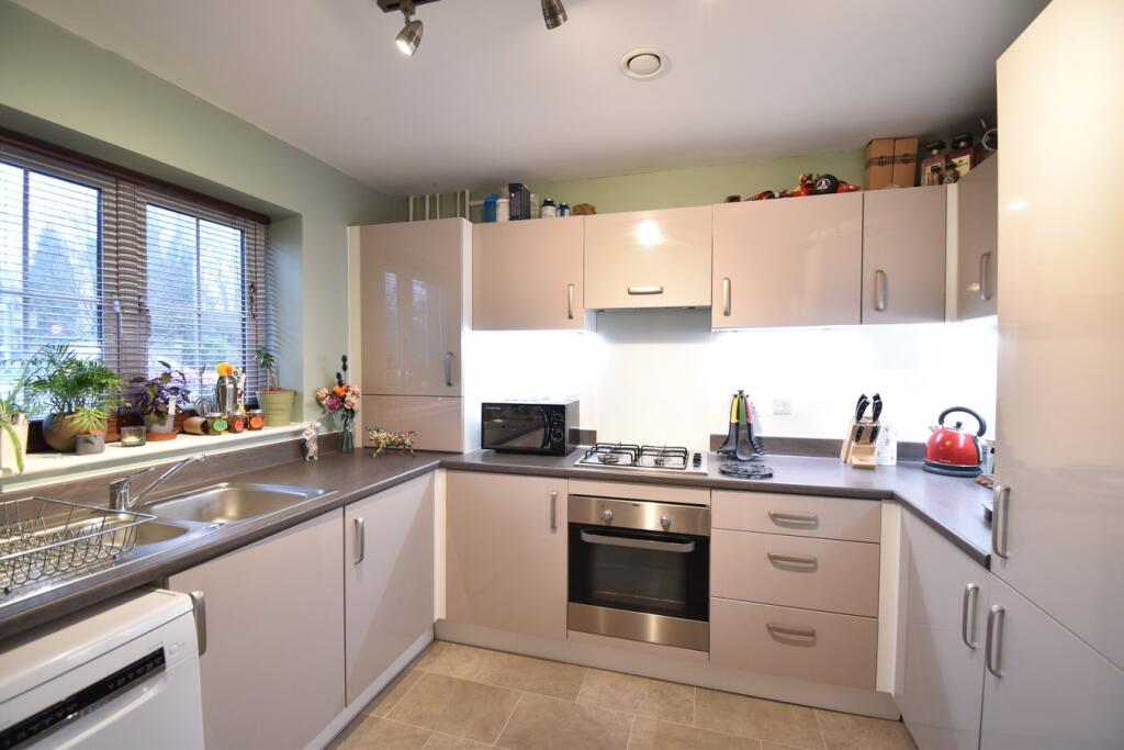 House in Maidstone, Harrietsham - View 2