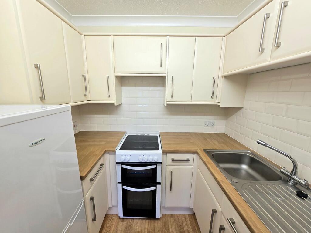Apartment in Rother, Bexhill-on-Sea - View 3