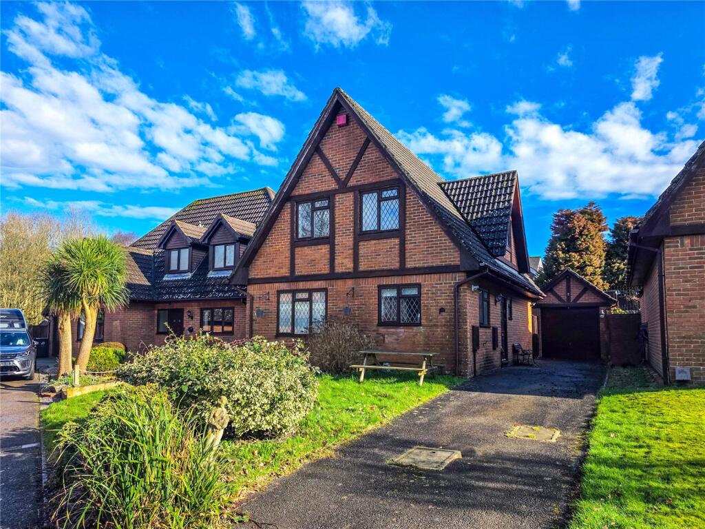 Main image of property: Glenville Close, Walkford, Christchurch, Dorset, BH23