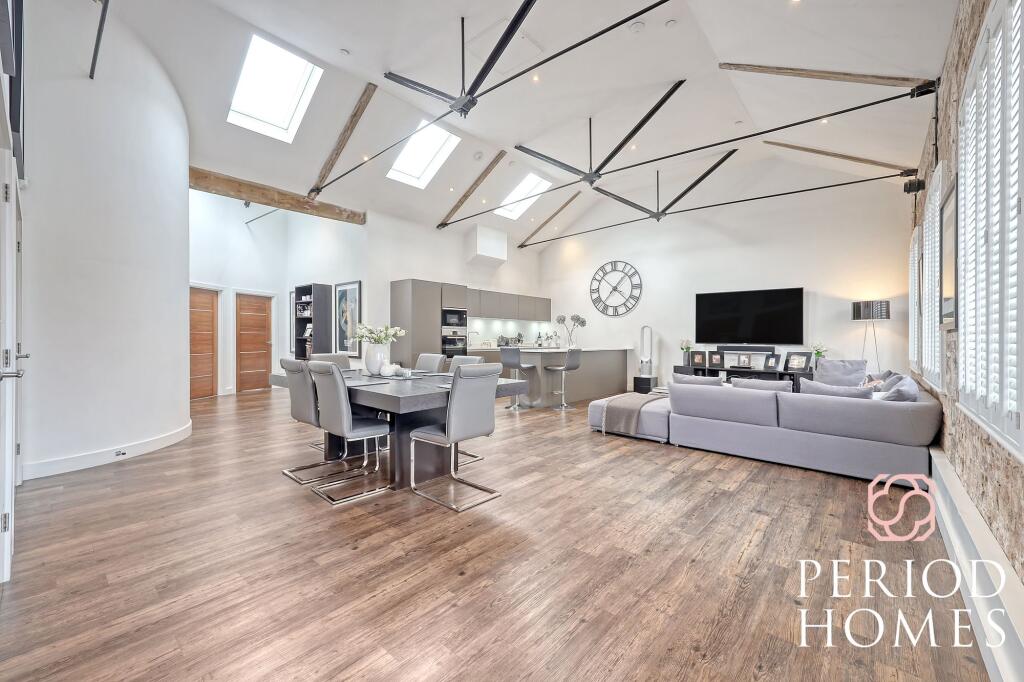 Apartment in Chelmsford, Moulsham - View 2
