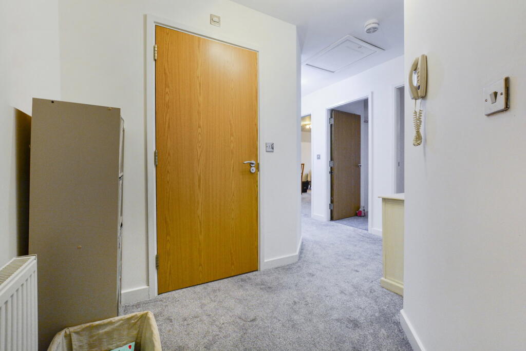 Apartment in Warrington - View 5