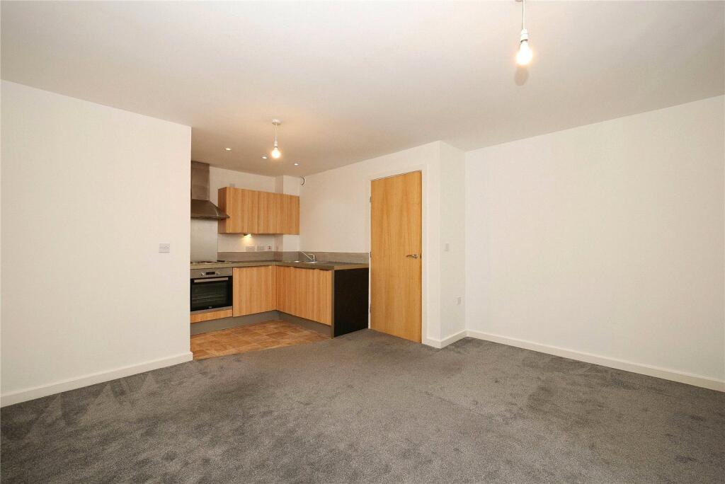 Apartment in Bradford - View 4
