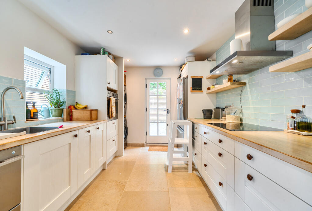House in Bath - View 5