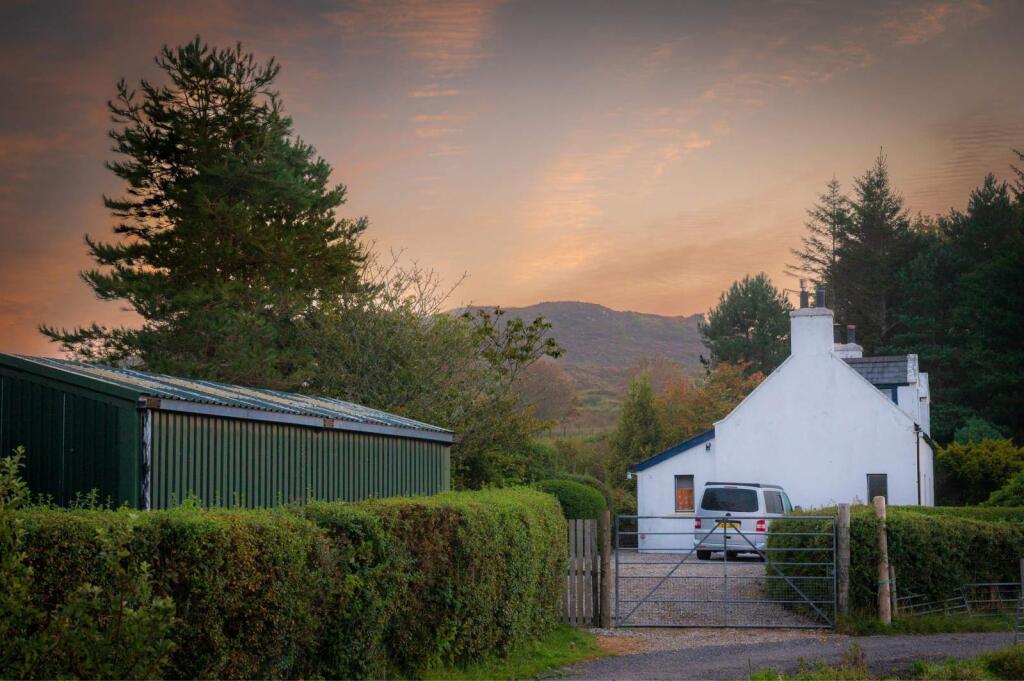 House in Highland - View 2