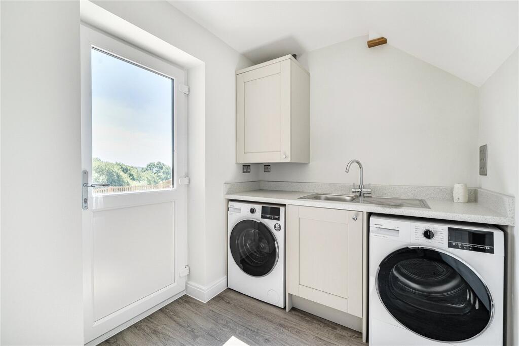 House in Reading - View 5