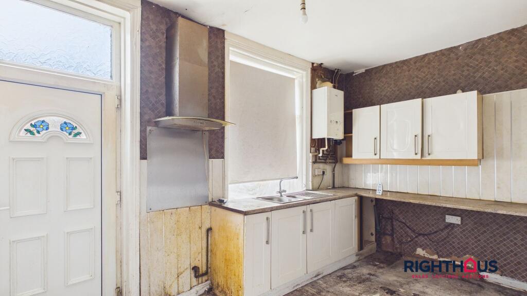 Woodroyd Road, Bradford, BD5 photo 5