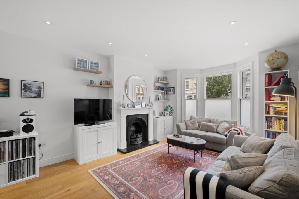 House in London - View 4