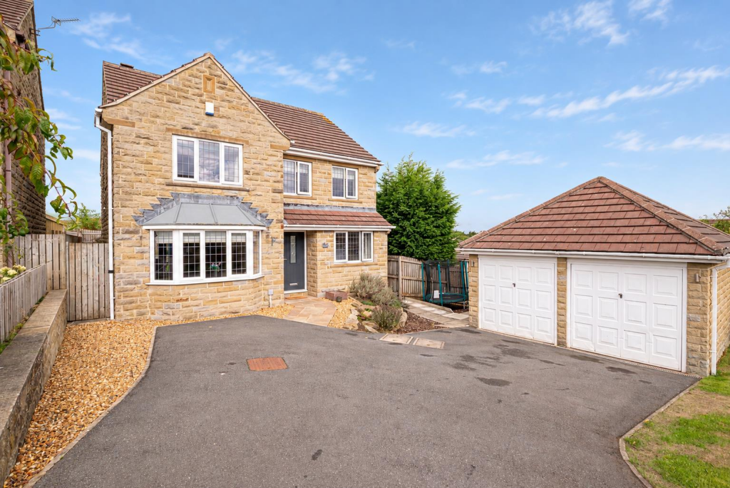 Main image of property: Hawthorne Way, Shelley, Huddersfield, HD8 8PX