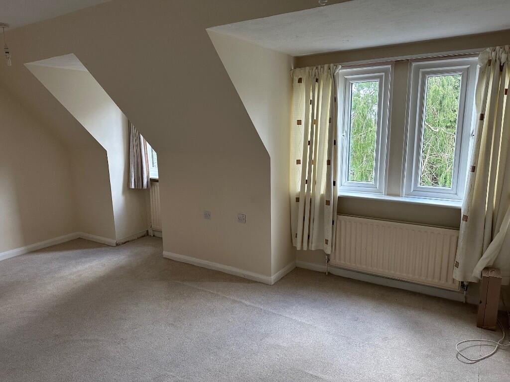 Main image of property: Coulsdon Road, Coulsdon, Surrey, CR5