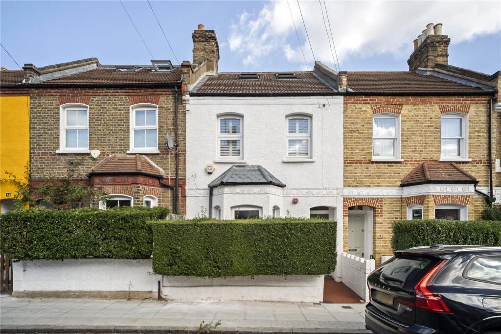 Apartment in London - View 5