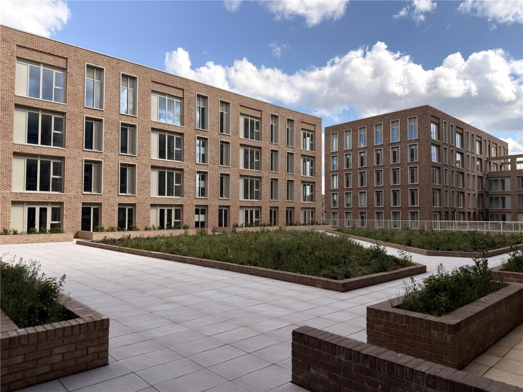 Main image of property: Boulevard Green, 642 Bristol Street, Birmingham, B5