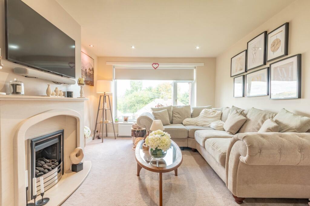 House in Bradford, Wilsden Hill, Wilsden - View 3
