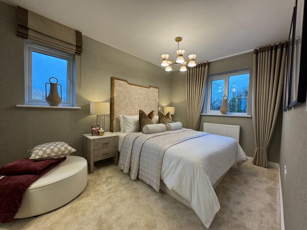 House in Luton - View 3