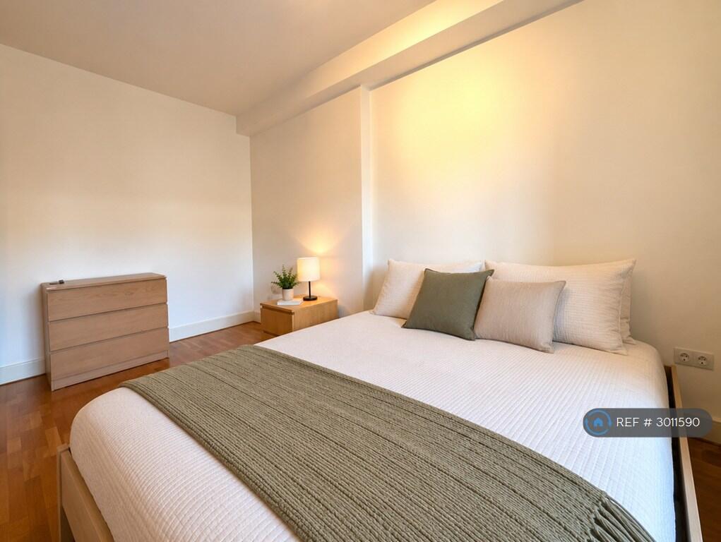 Apartment in London - View 5