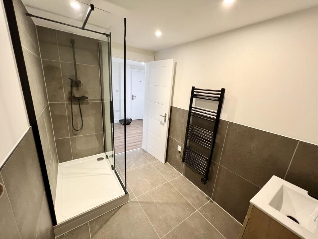 Apartment in Salford, Seedley - View 5