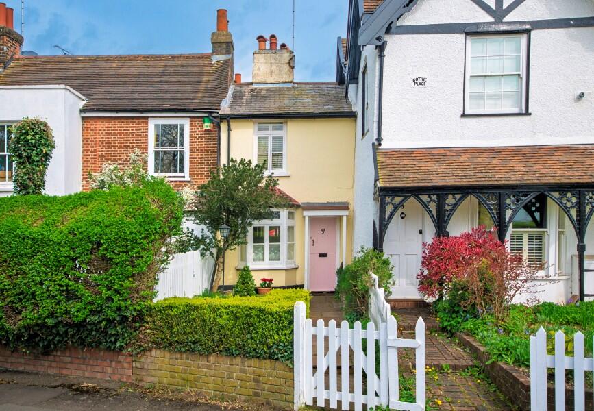 Main image of property: DURY ROAD, BARNET EN5