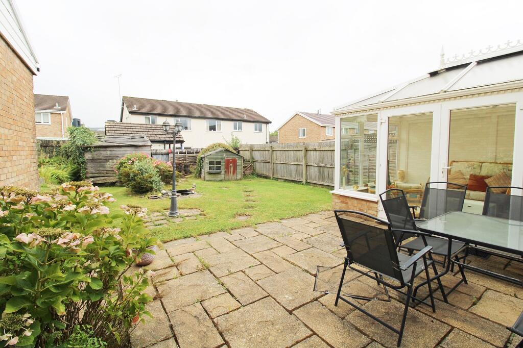 Clos Lancaster, Llantrisant, Pontyclun, Rhondda Cynon Taff. CF72 8QP photo 3