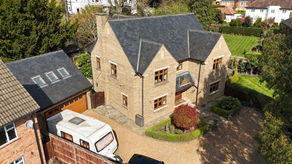 Main image of property: Cotton Meadow, Northampton, NN5