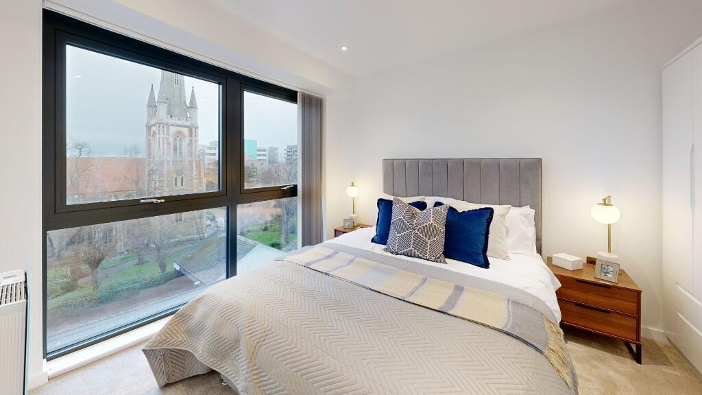 Apartment in Slough - View 4