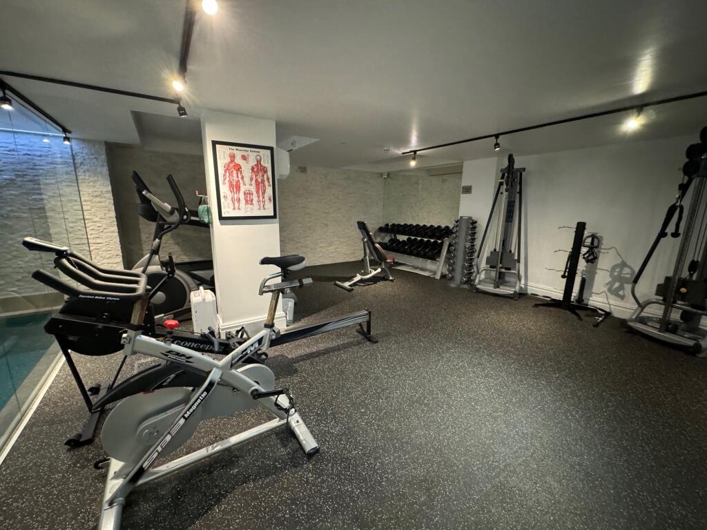 Property photo 11
