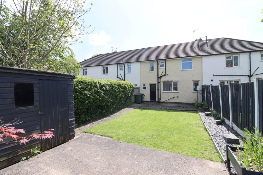 Bradmoor Road, Bromborough photo 3