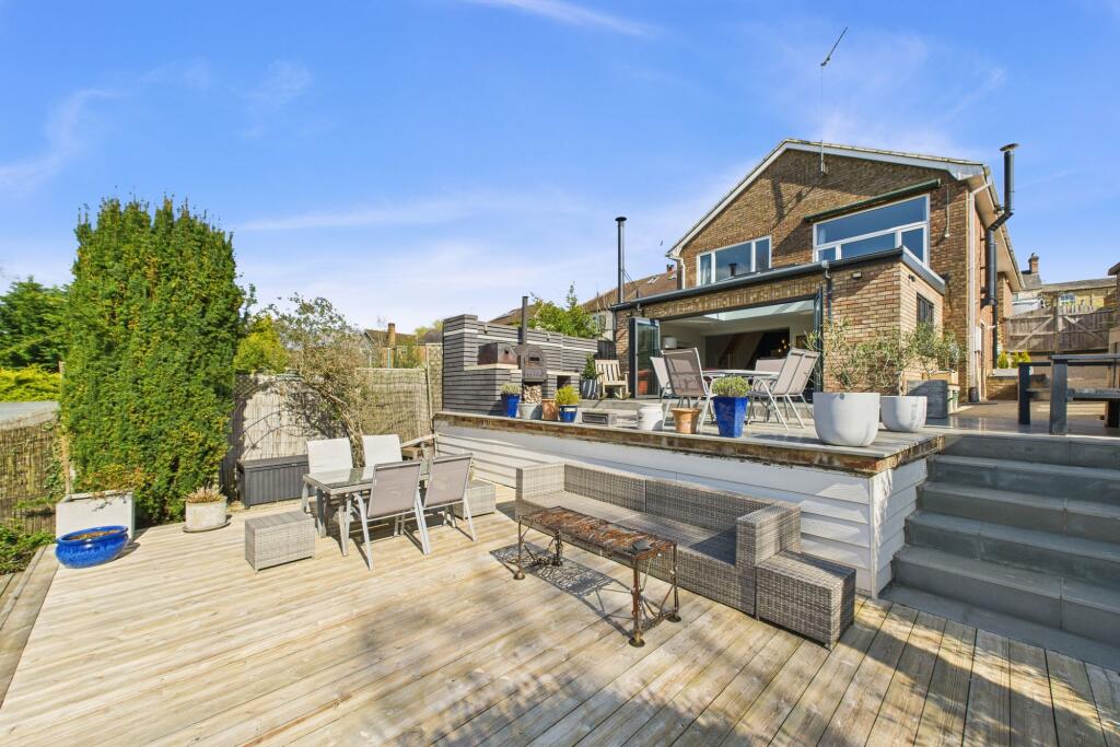 Main image of property: Banbury Road, Brackley, NN13