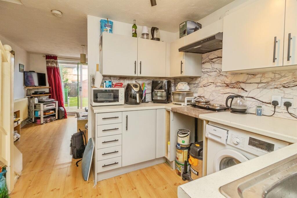 House in Milton Keynes - View 4