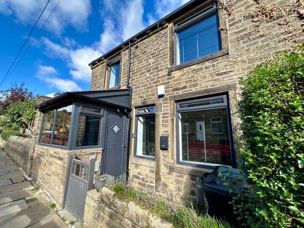 House in Bradford, Haworth and Stanbury - View 5