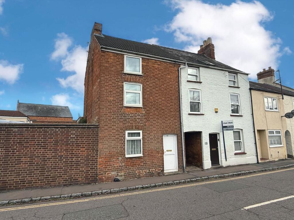 Main image of property: Caldecote Street, Newport Pagnell, Buckinghamshire, MK16