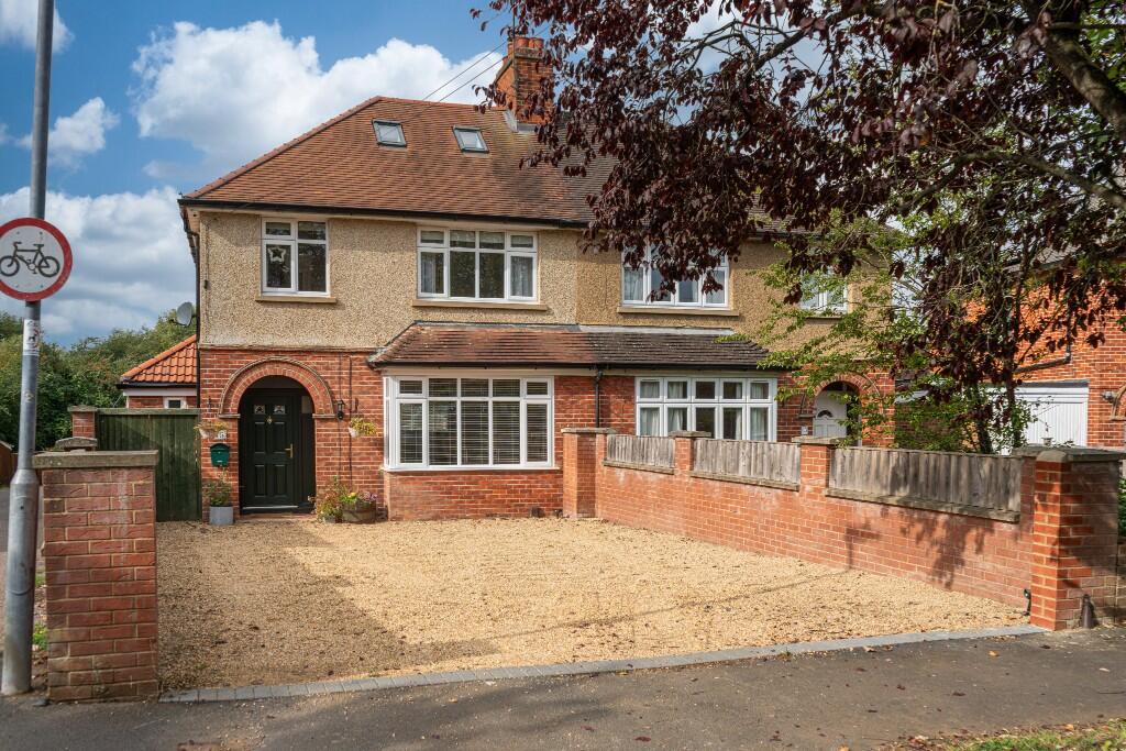 4-bed semi-detached on Clarendon Avenue, Trowbridge, £495,000