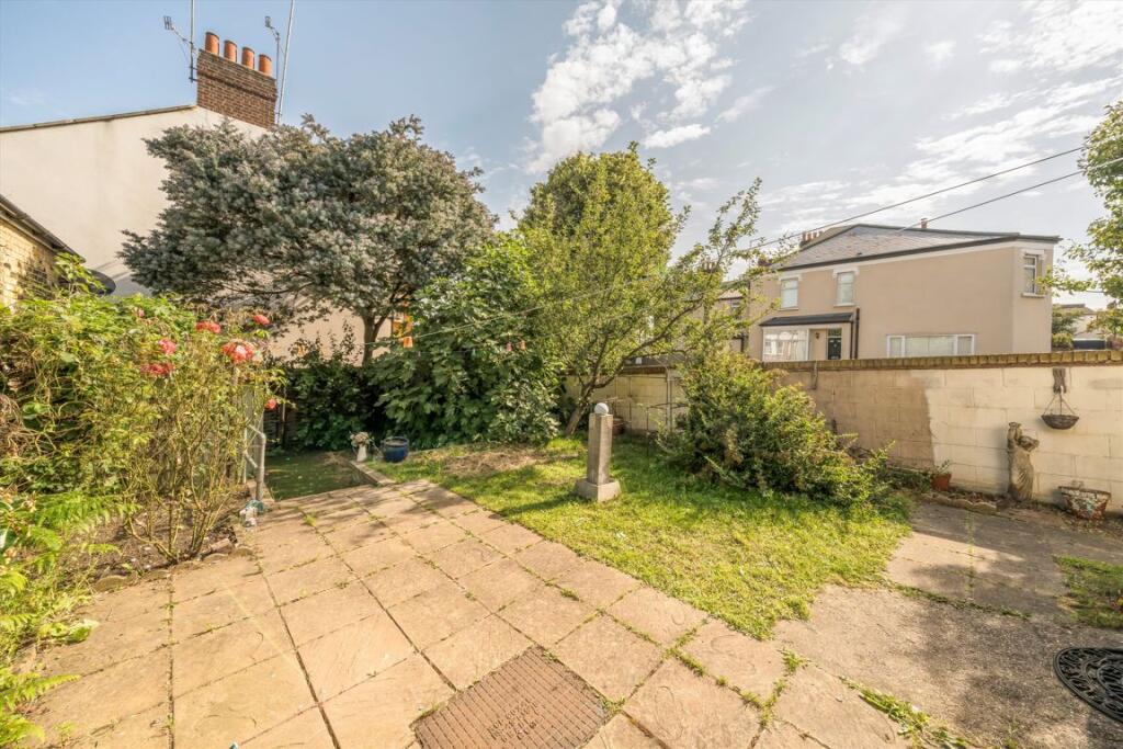 House in London - View 4