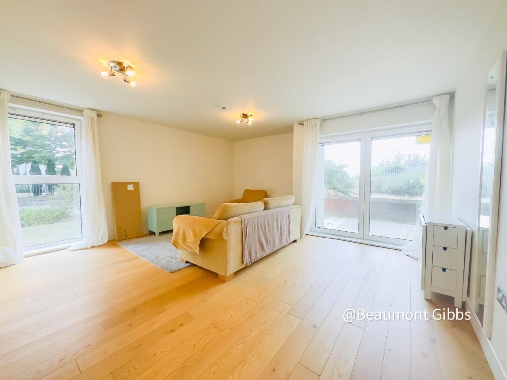 Apartment in London - View 2