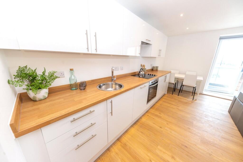 Apartment in Manchester - More