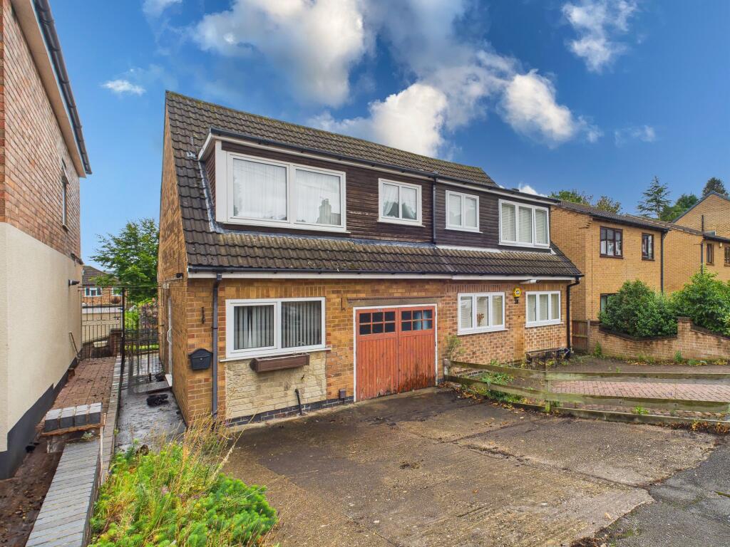 3-bed semi-detached on Kent Road, Mapperley, Nottingham, £200,000