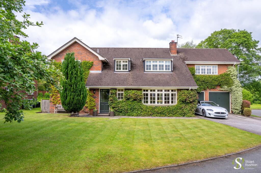 Main image of property: Broomfield Close, Chelford, SK11