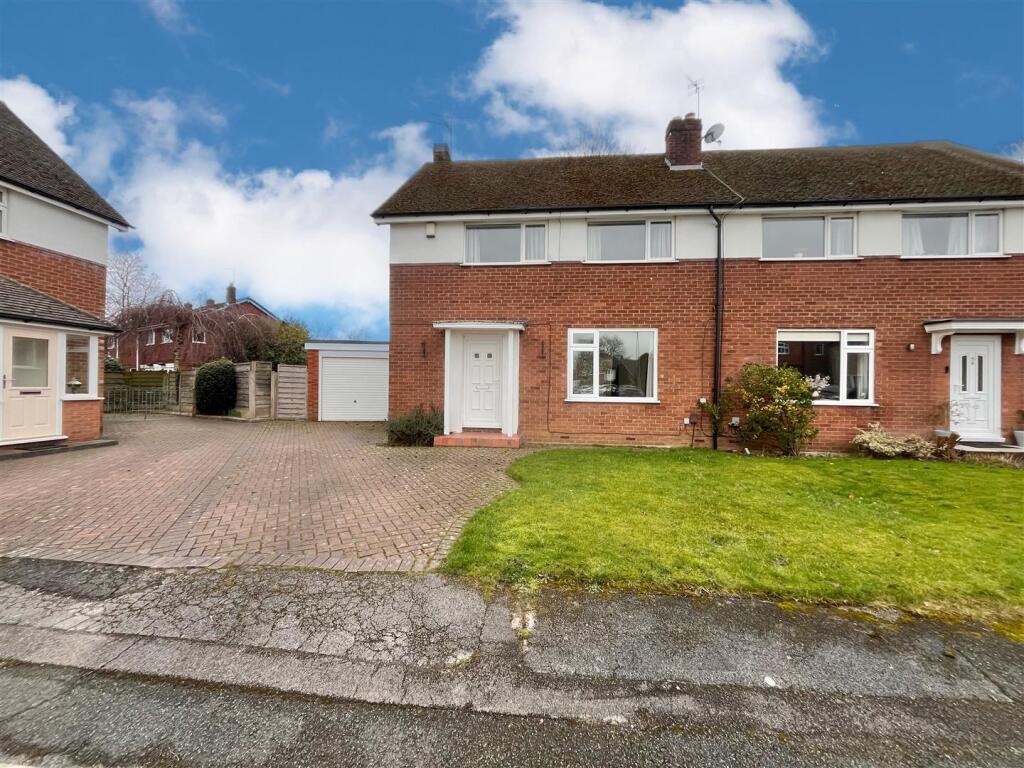 Main image of property: Willow Drive, Handforth, Wilmslow