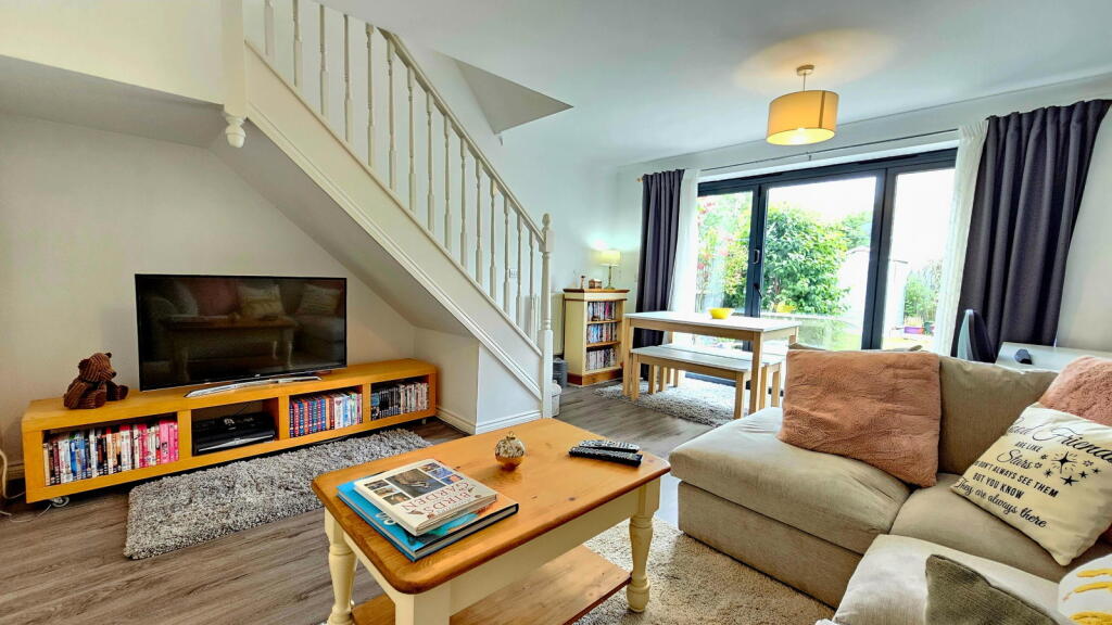 House in Newbury, West Berkshire - View 2