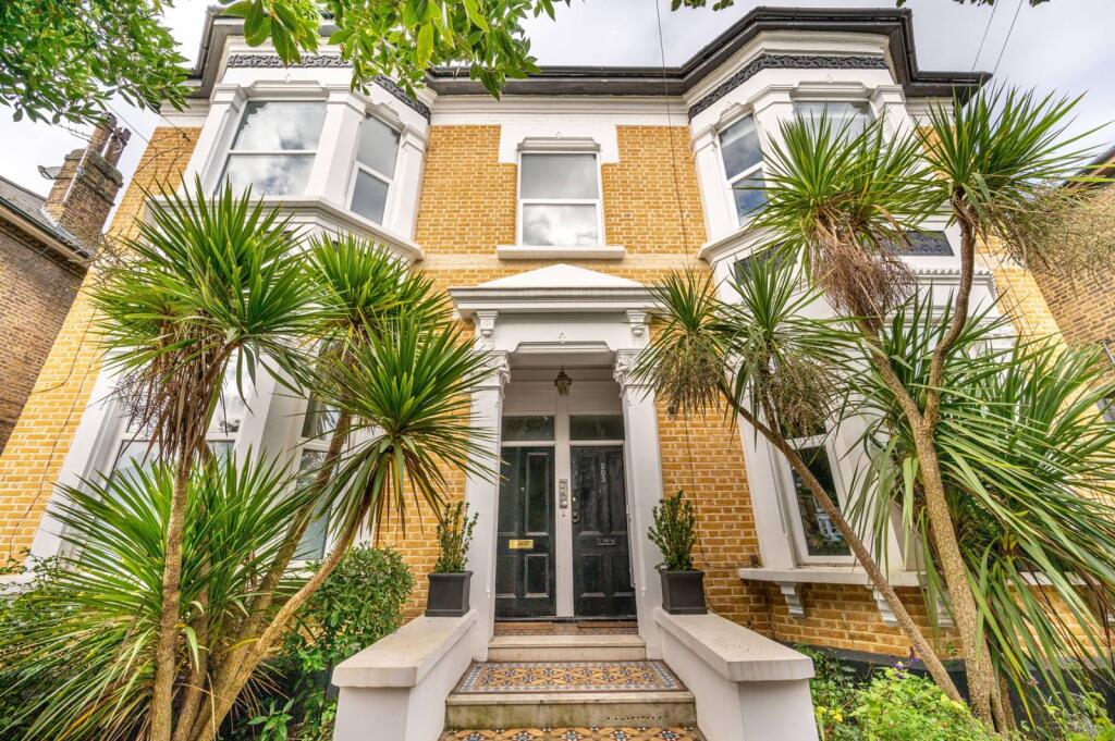 Main image of property: Hainault Road, Leytonstone, London, E11