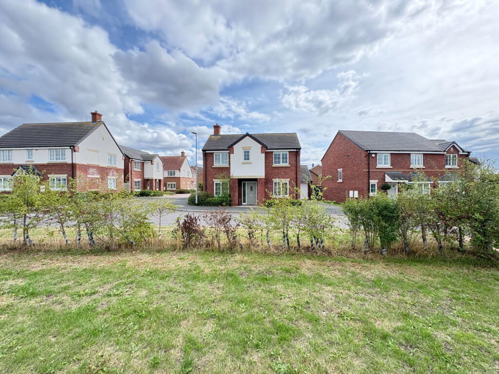 House in Wolverhampton - View 4