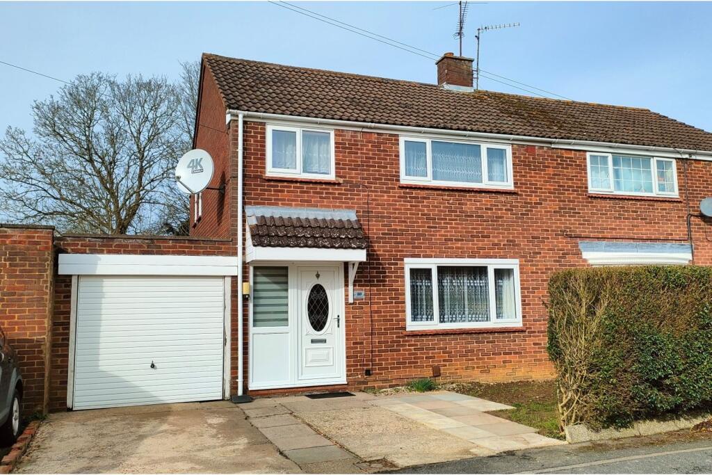Main image of property: Kenilworth Drive, Bletchley, Milton Keynes, MK3
