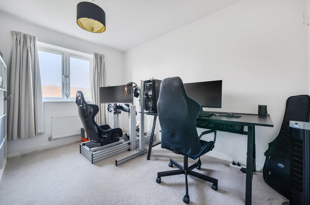 Cintra View, Northumberland Avenue, Reading - More