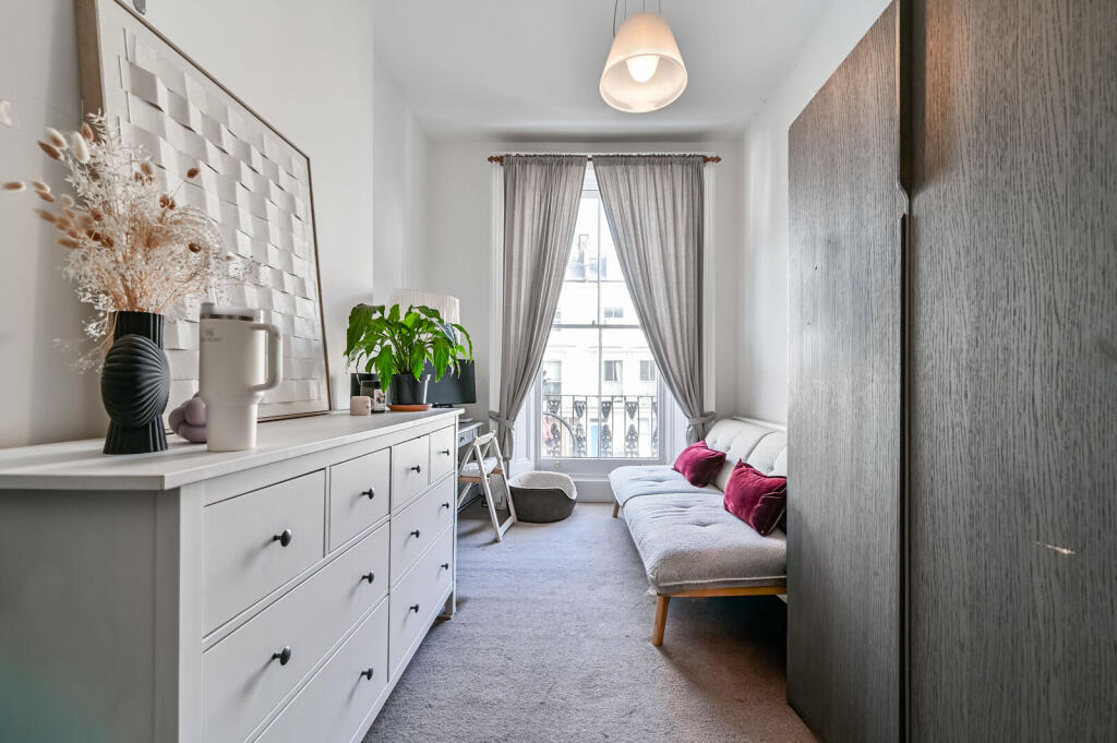 Apartment in London - View 4