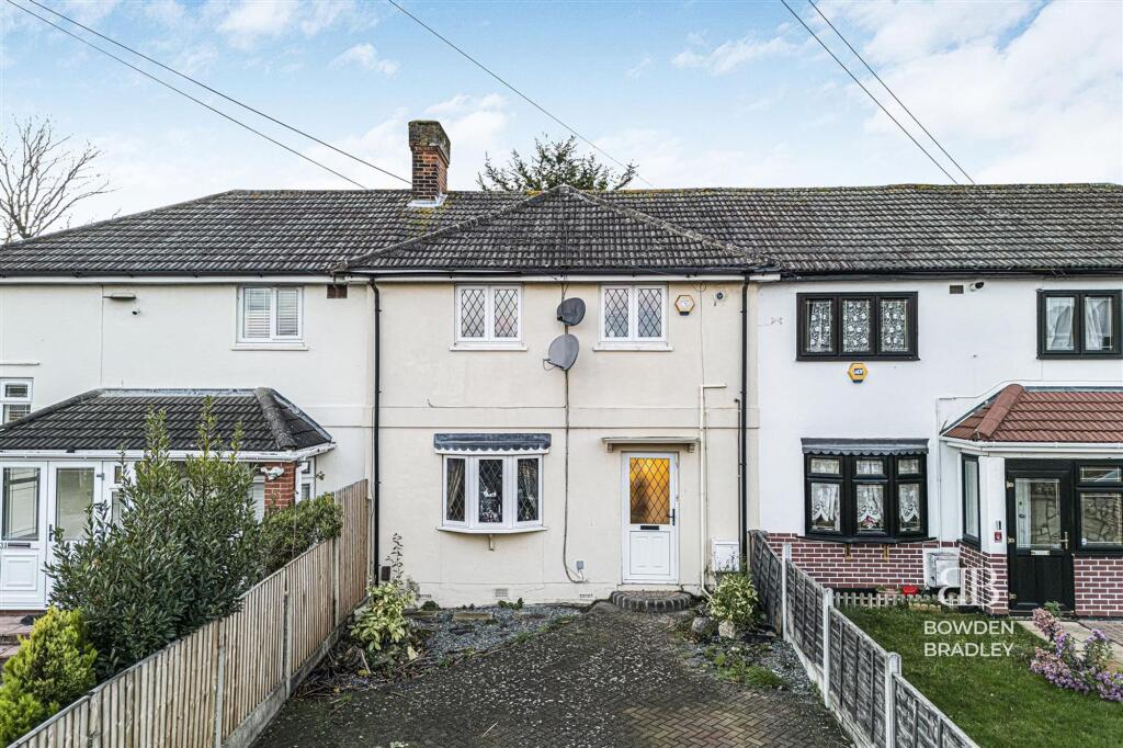 2-bed house on Colvin Gardens, Ilford, IG6, £400,000