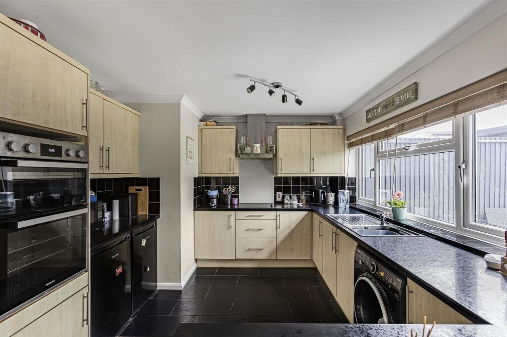 House in Stevenage - More